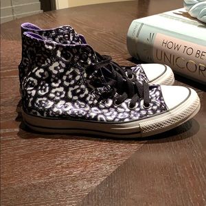 Animal Print Converse High Top Sneakers Sz 7